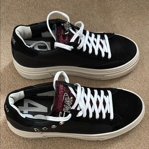 P448 Women's Black and White Sneakers